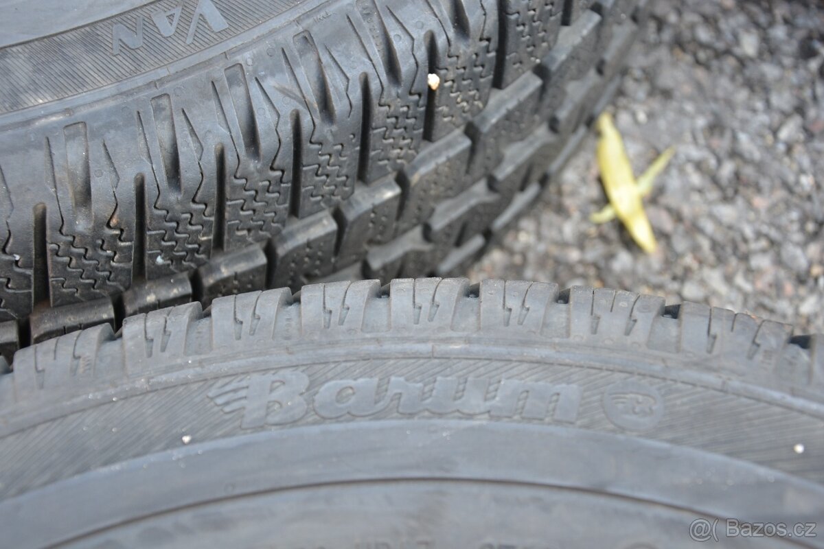 VW T5,T6 (6.1) - Sada pěkných zimních kol 205/65R16C zánovní - 12