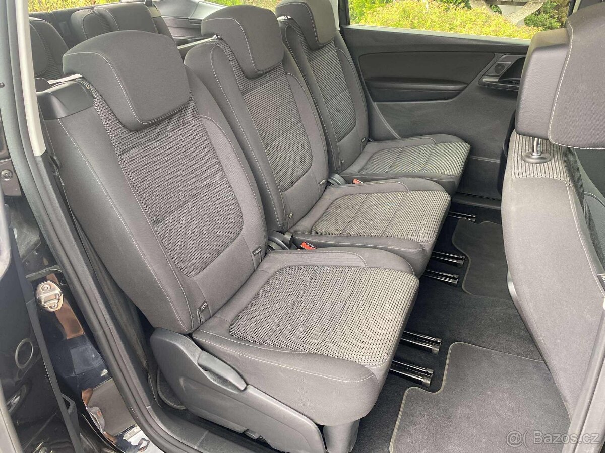 Volkswagen Sharan 1.4 TSI 110kw DSG 05/2018 7 míst - 12