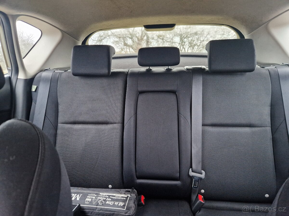 PRODÁM KRÁSNOU MAZDU 3 - 12