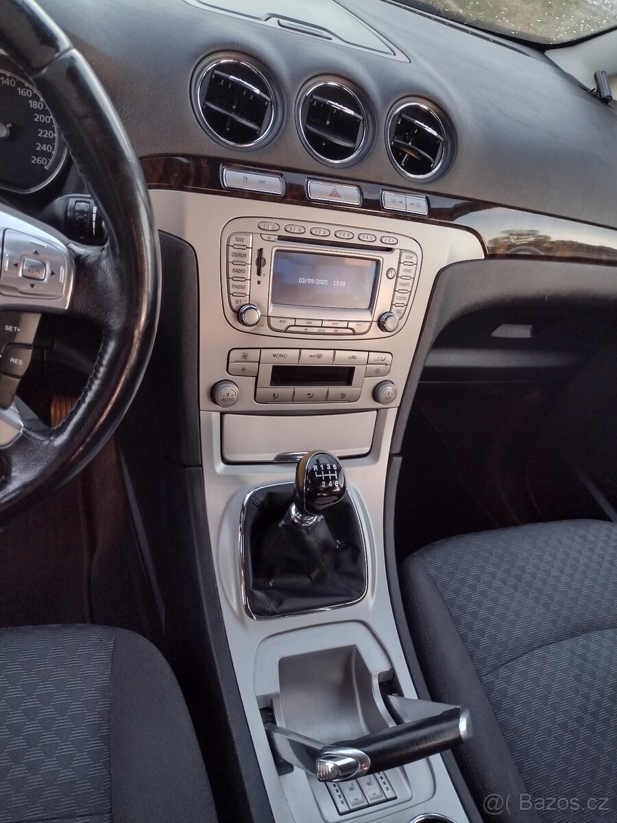 Ford Galaxy 2.0TDCI - 12