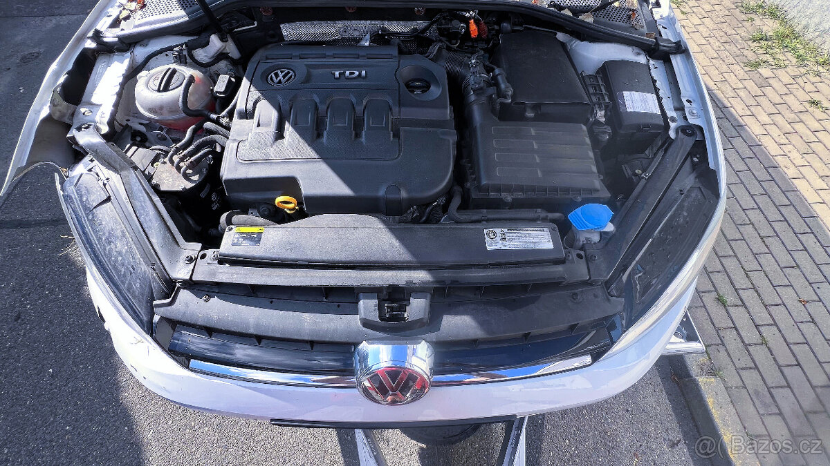 Vůz na náhradní díly VW Golf 7 kombi 2014 CLHA PYS LC9A - 12