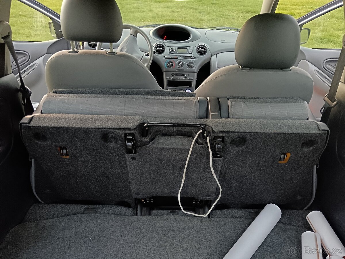 Yaris 1.0i (50kw) - NOVÁ STK - EKO- 0 KČ - 12