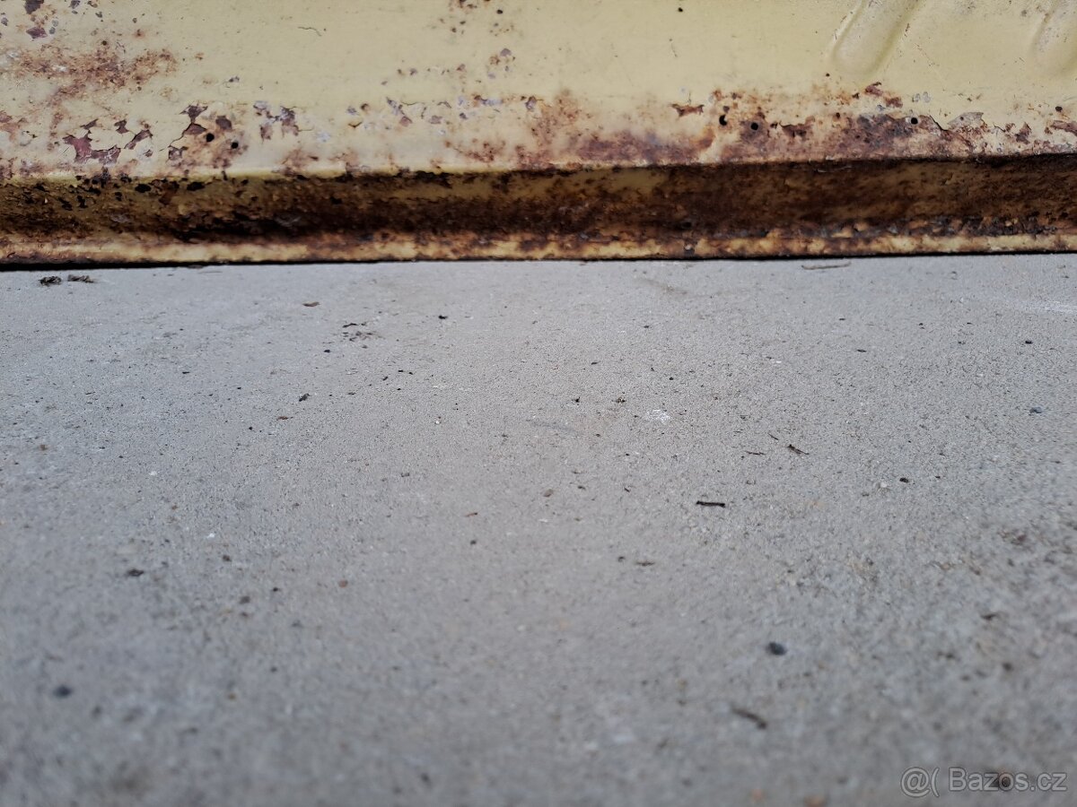 Škoda Octavia dveře + kapoty - 12