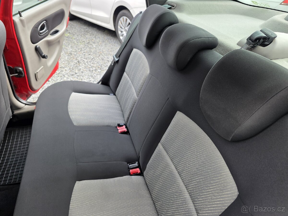 Renault Thalia
1.2 i - 12