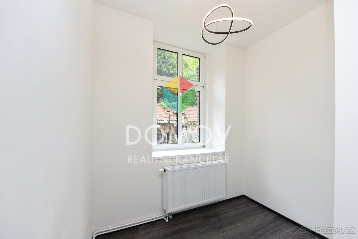 Prostorný byt 4+kk s vlastní zahradou v oblíbené obci Srbsko - 12