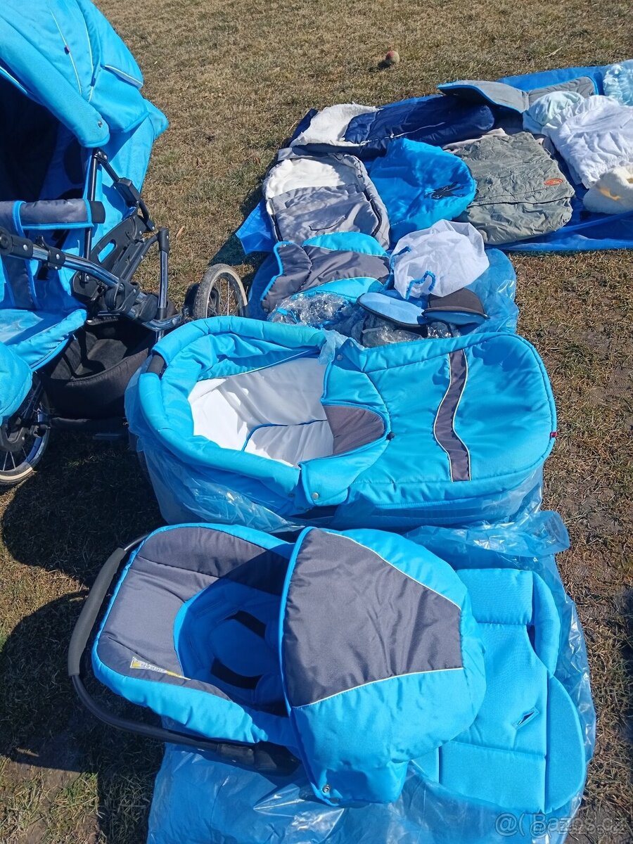 Kočárek trojkombinace + příslušenství - 12