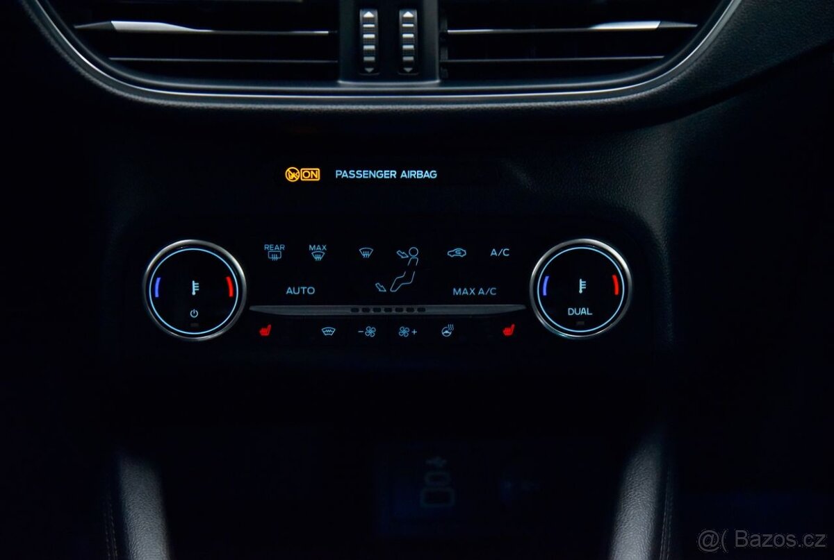 Kuga 2.5 Duratec HEV Titanium X AWD eCVT, LED, ACC, Kamera - 12