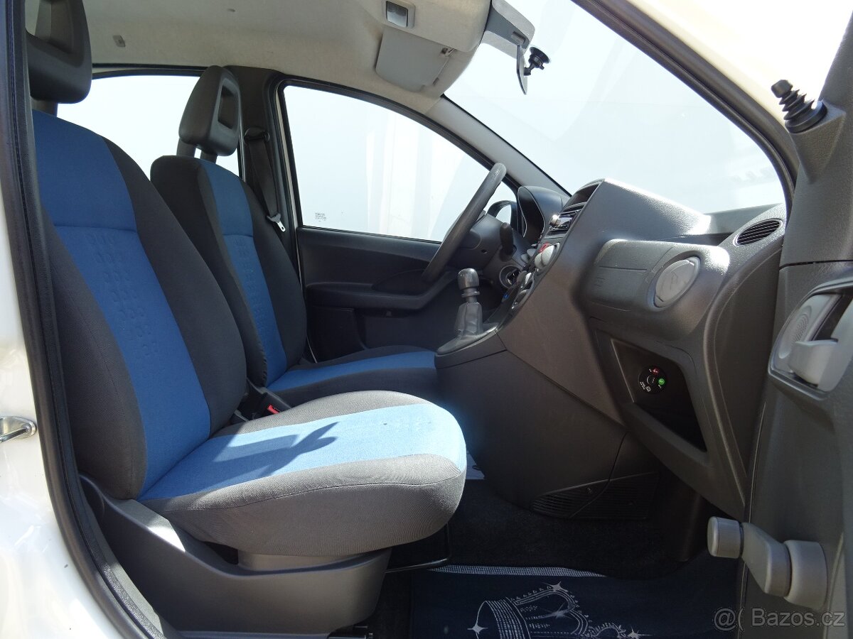 Fiat Panda 1.2i,51kW,klimatizace,STK: 07/2028 - 12