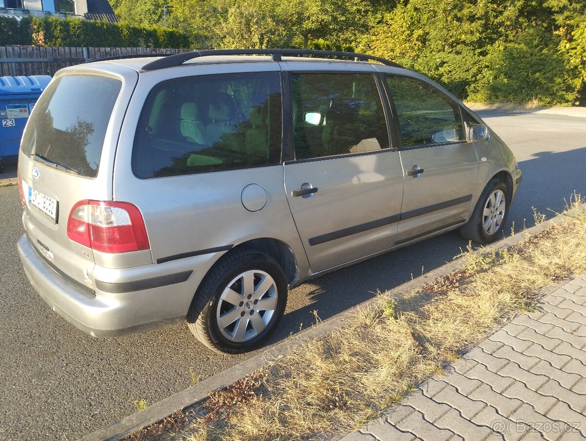 Ford Galaxy TDI - 12