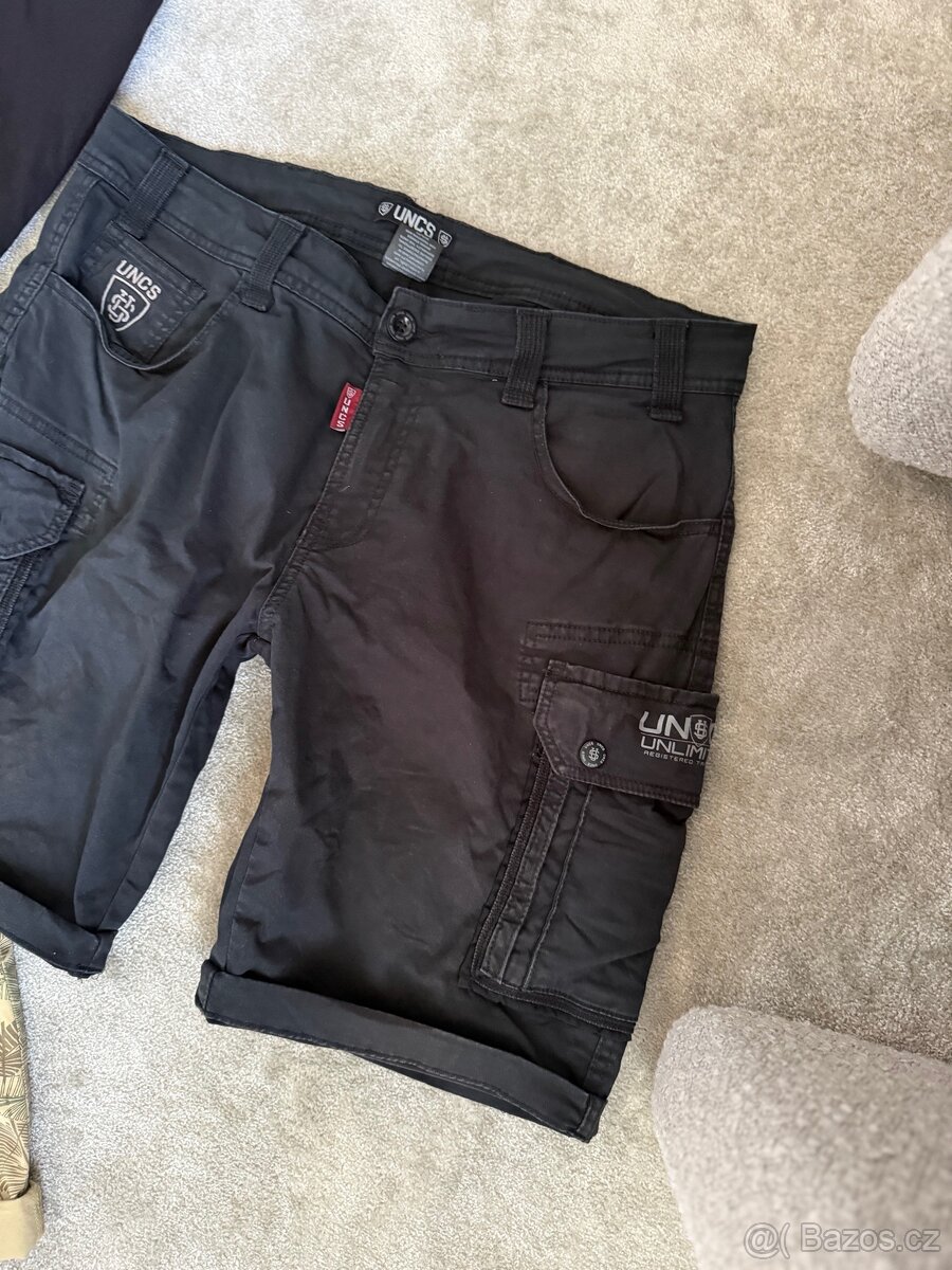 Krásný komplet pánského oblečení - 12