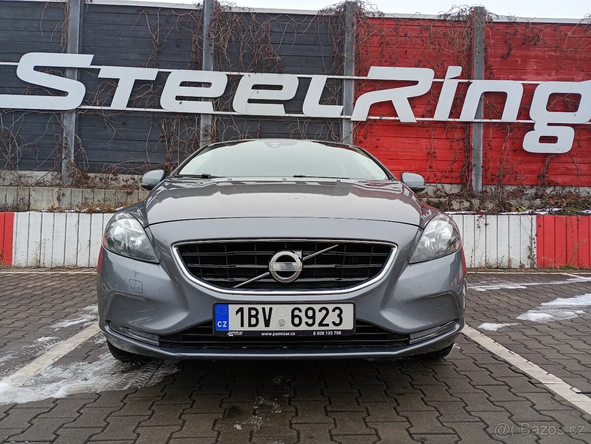 Volvo V40 1,6 diesel r.v. 2016 MANUAL - 12