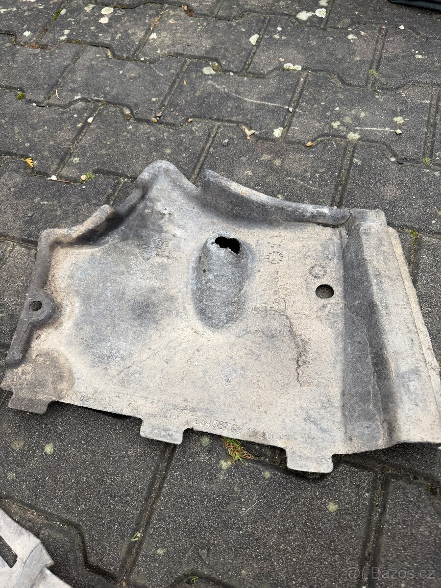Kryty podvozku - Audi A7 - 12