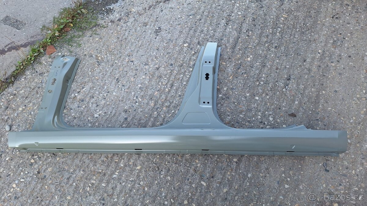 octavia 4 zadní nárazník - 12