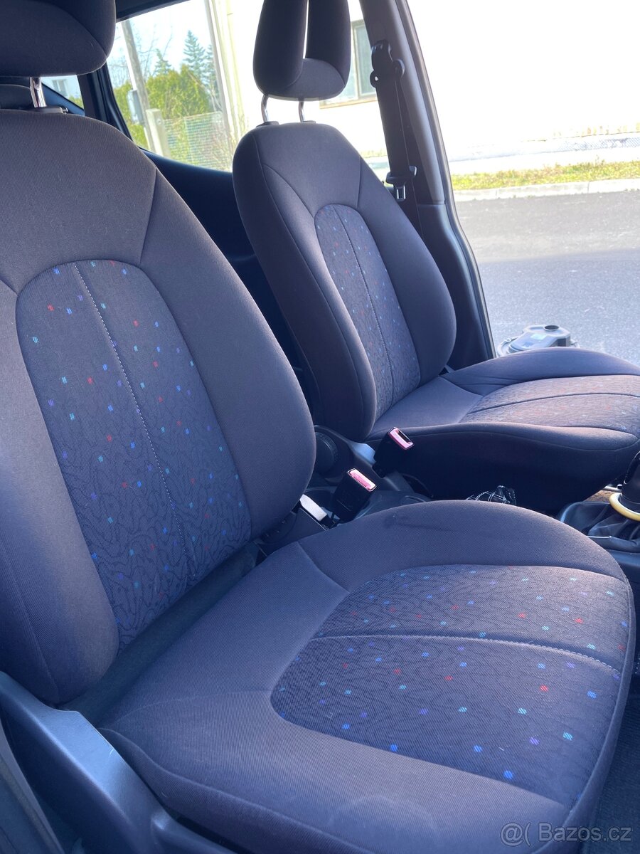 Mercedes Benz A160 L, long, stříbrná metalíza - 12