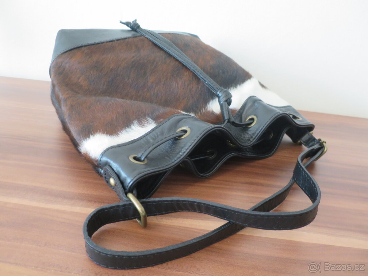 Nová kožená kabelka se srstí (Itálie) - 12