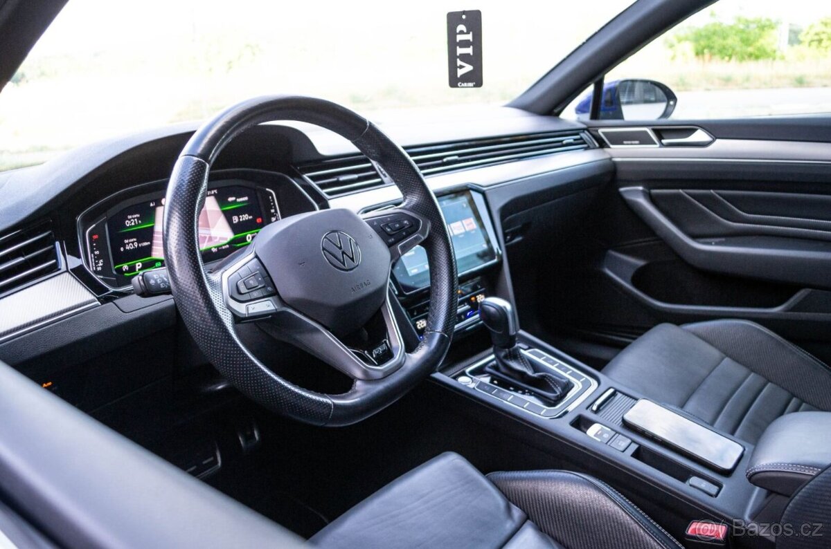 Volkswagen Passat 2.0 TSI 280k Elegance 4Motion DSG - 12