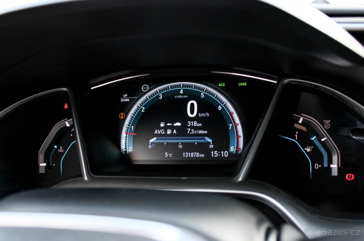 Honda Civic 1.5 DOHC VTEC Turbo Elegance - 12