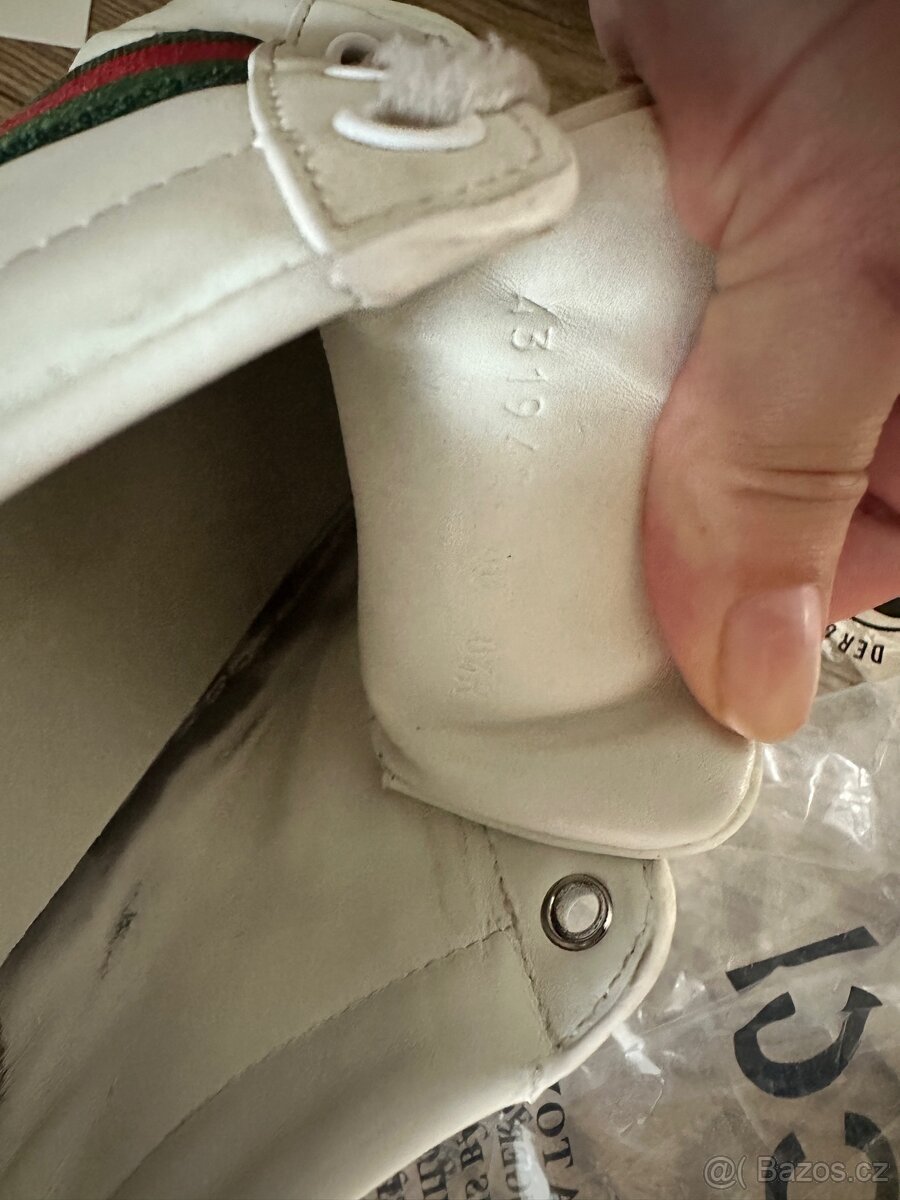 Gucci tenisky ace trainers with bee vel 40 - 12