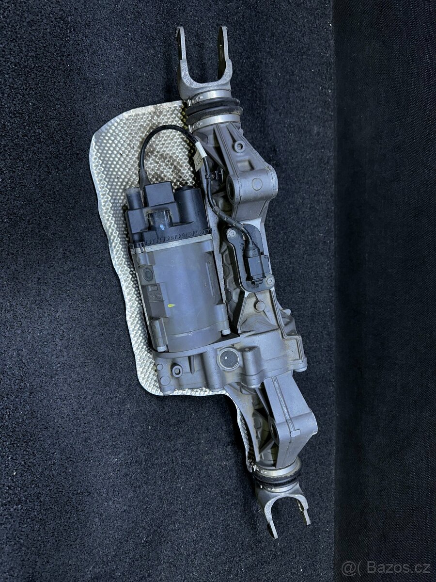 Audi Q7 4M A8 Q8 VW Touareg III CR7 napravy mechi řízení - 12