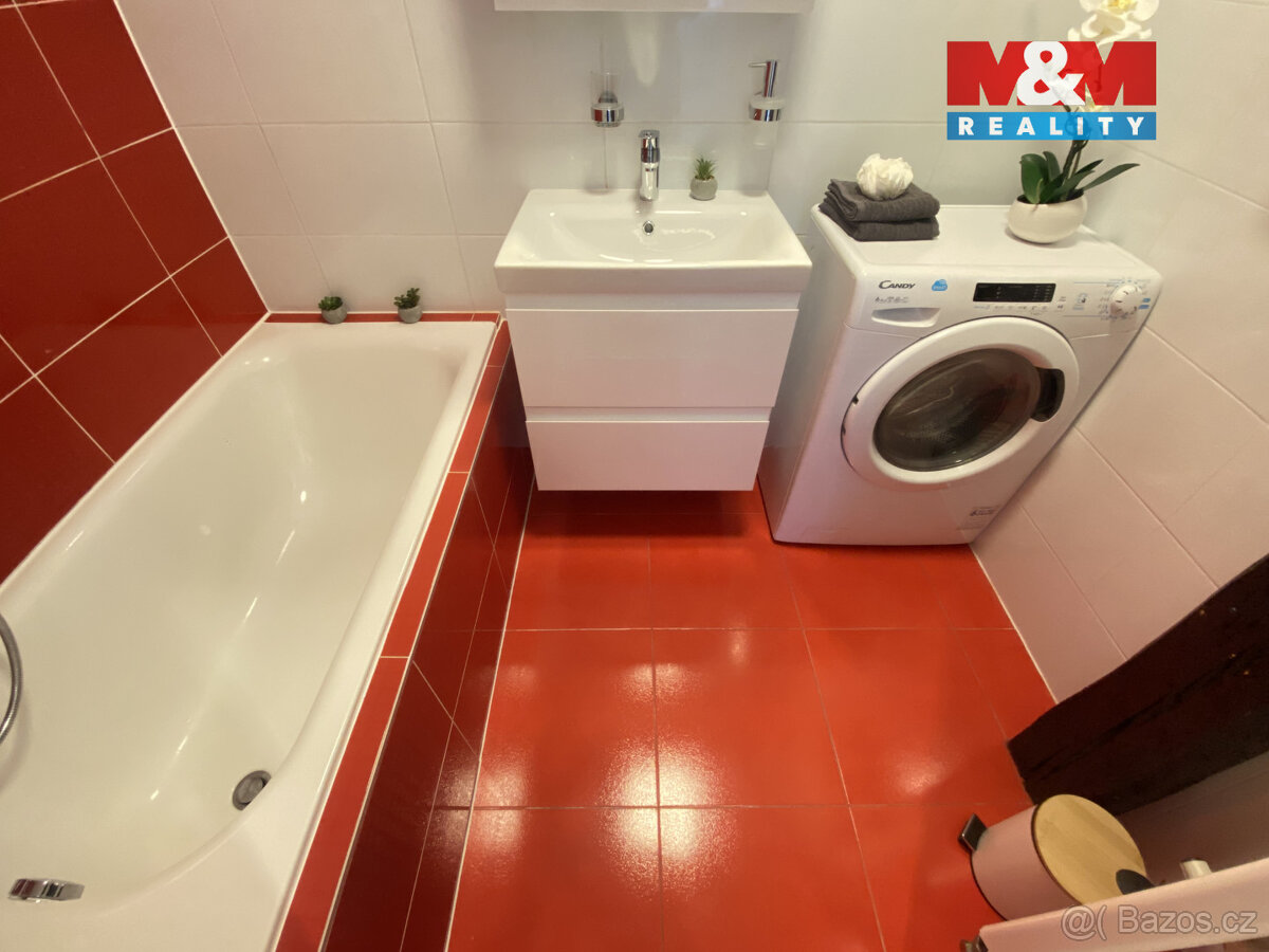 Pronájem, byt 3+kk, 71 m2, Jablonec nad Nisou, ul. Máchova - 12