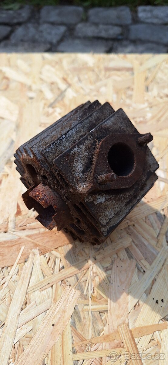 Náhradní díly Jawa 50/250, Stadion, Manet - 12