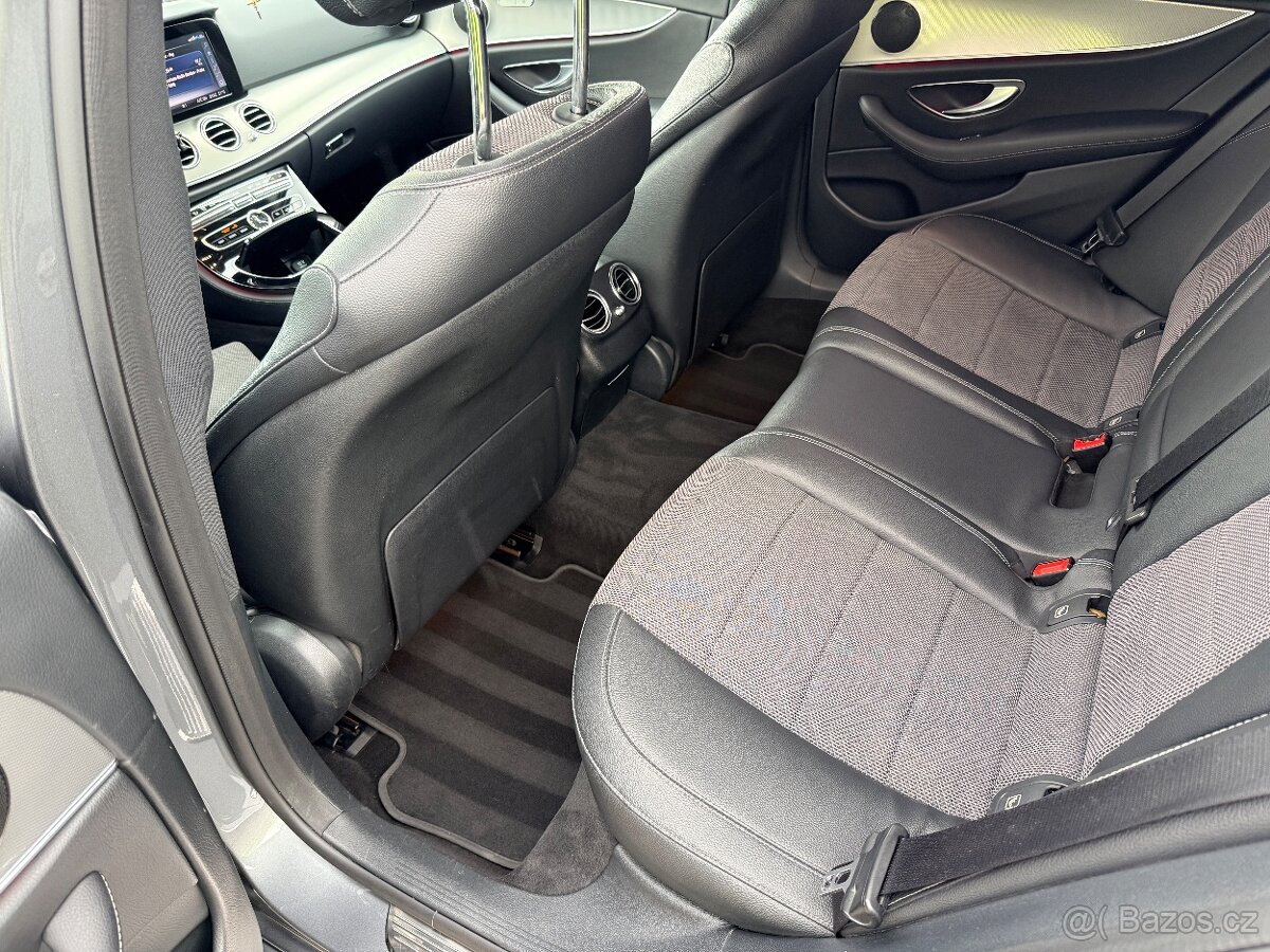 Mercedes Benz E 220d 4. Matic - 12