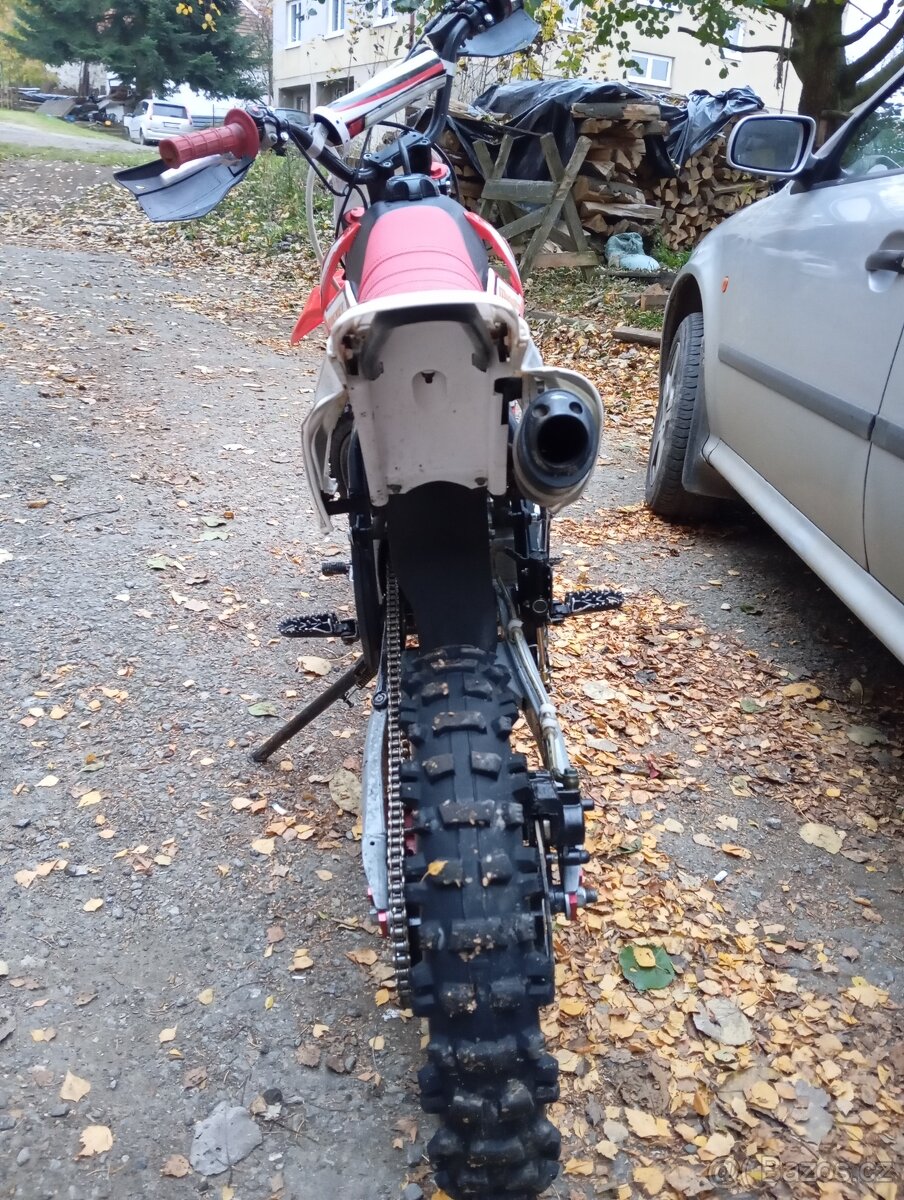 Pitbike minirocket s motorem stomp 140 s ostrou vačkou - 12
