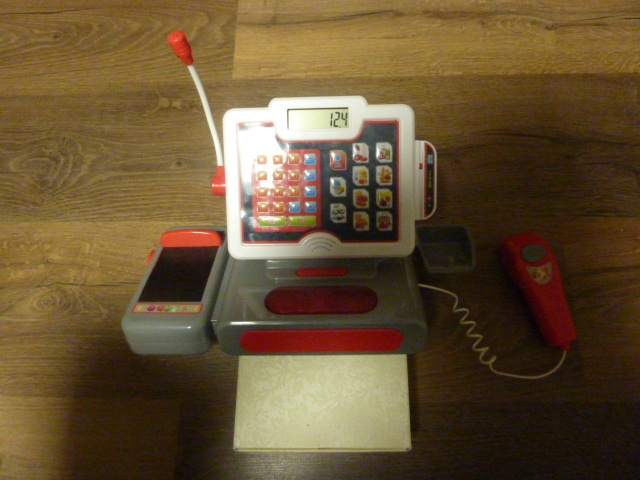 HRAČKY PRO NEJMENŠÍ/MAŠINKY,NÁKUPNÍ KOŠÍK,NÁŘADÍ,PUZZLE,KASA - 12