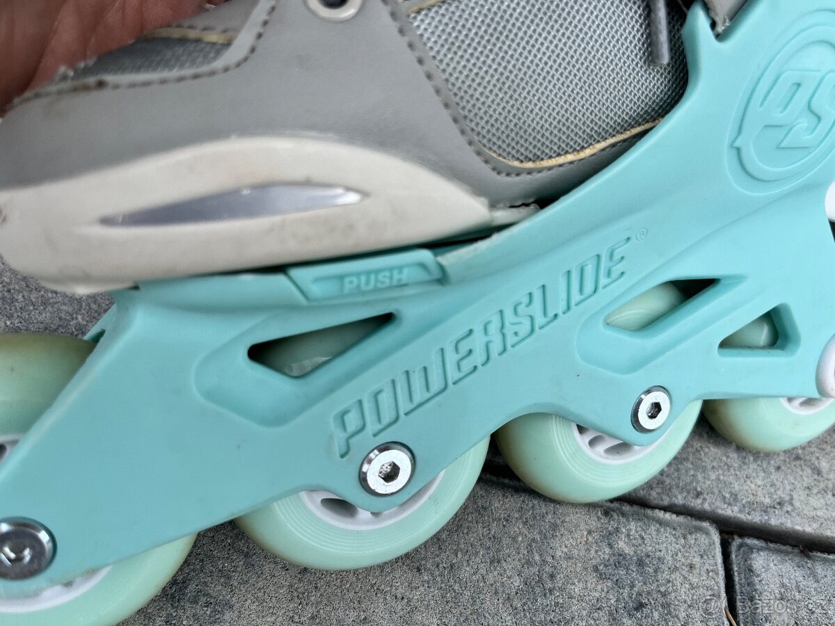 KOLEČKOVÉ BRUSLE ROCKET DĚTSKÉ - 12