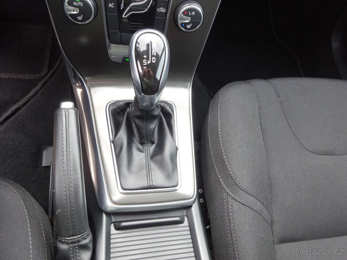 Volvo V40 1.6 D2 r.v.2013 (84 kw) - 12