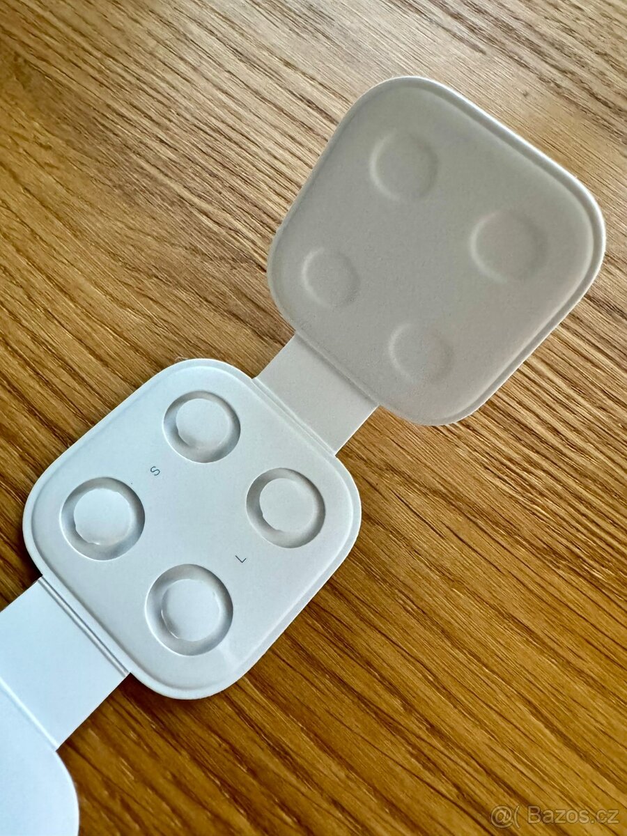 Apple AirPods Pro (1. gen) s MagSafe pouzdrem - 12
