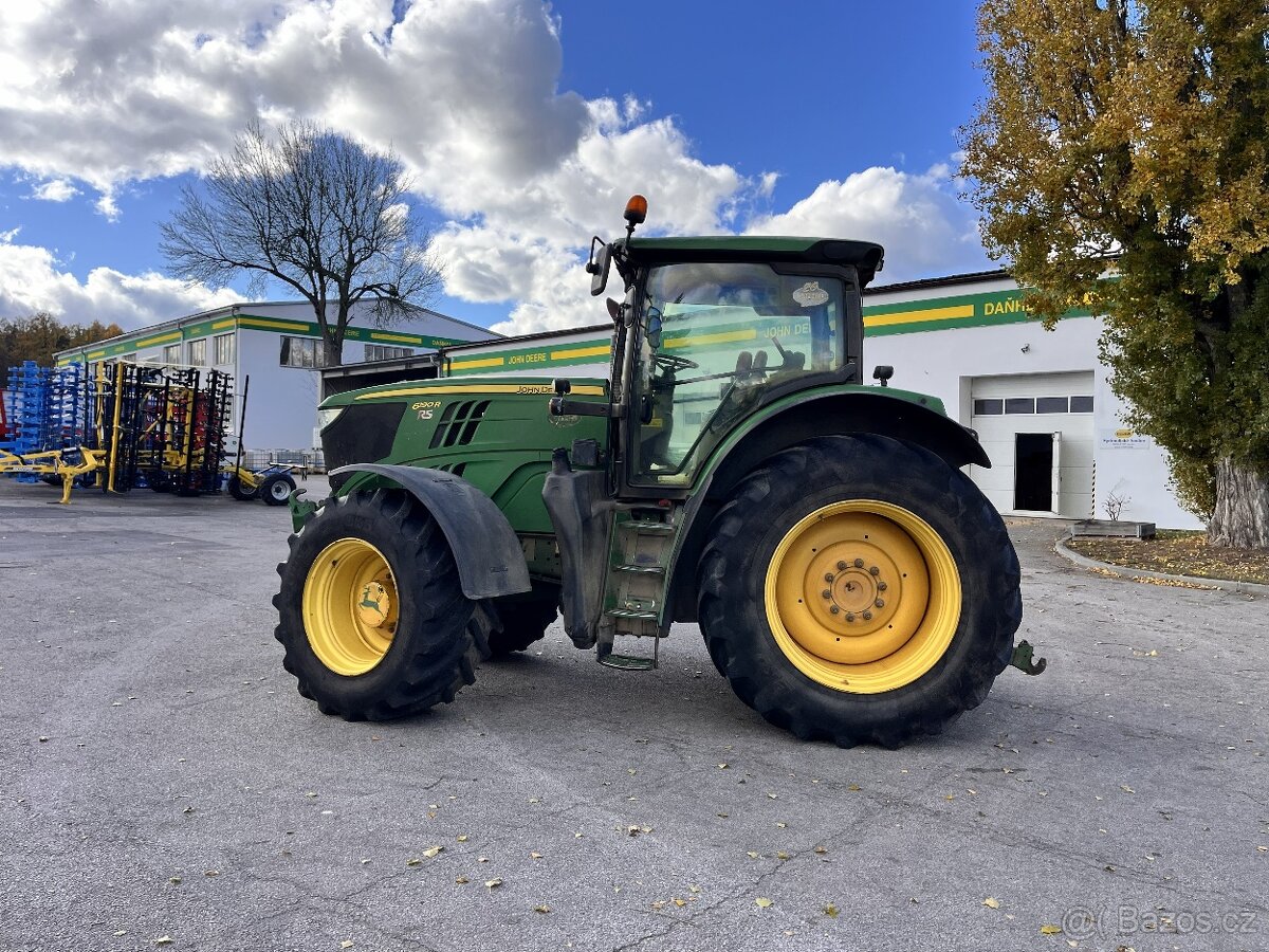 Traktor John Deere 6190R - 12