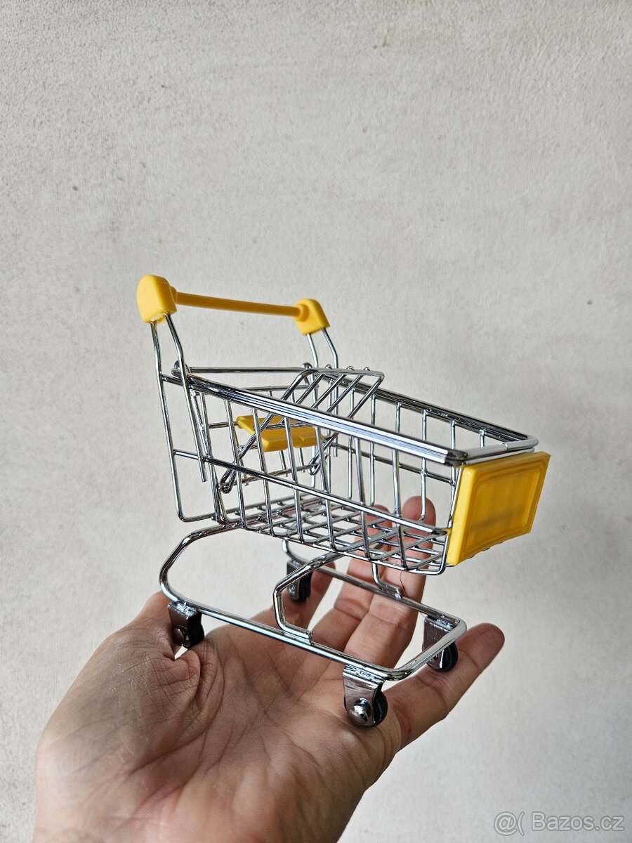 Nákupní košík hračka pro papouska - 12