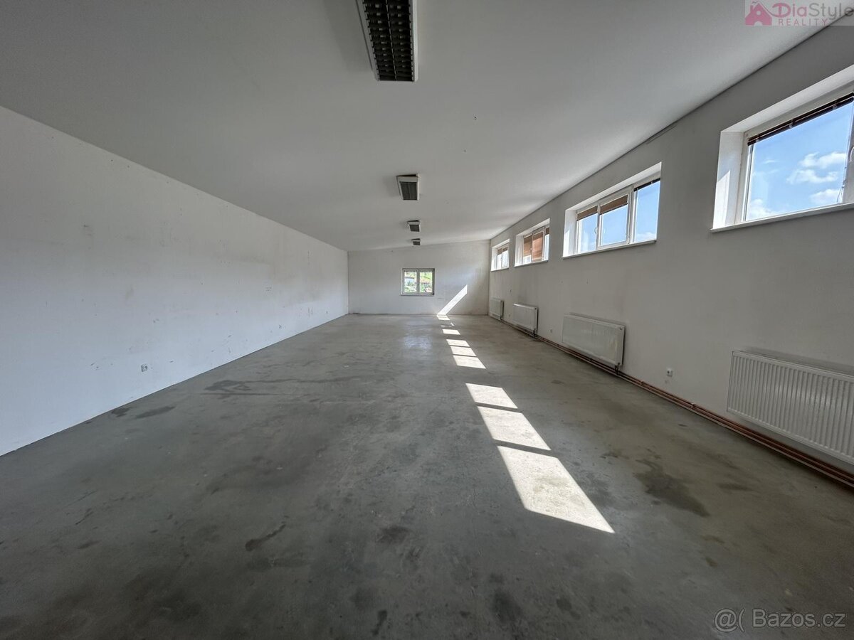 Pronájem prostor Vsetín - 12