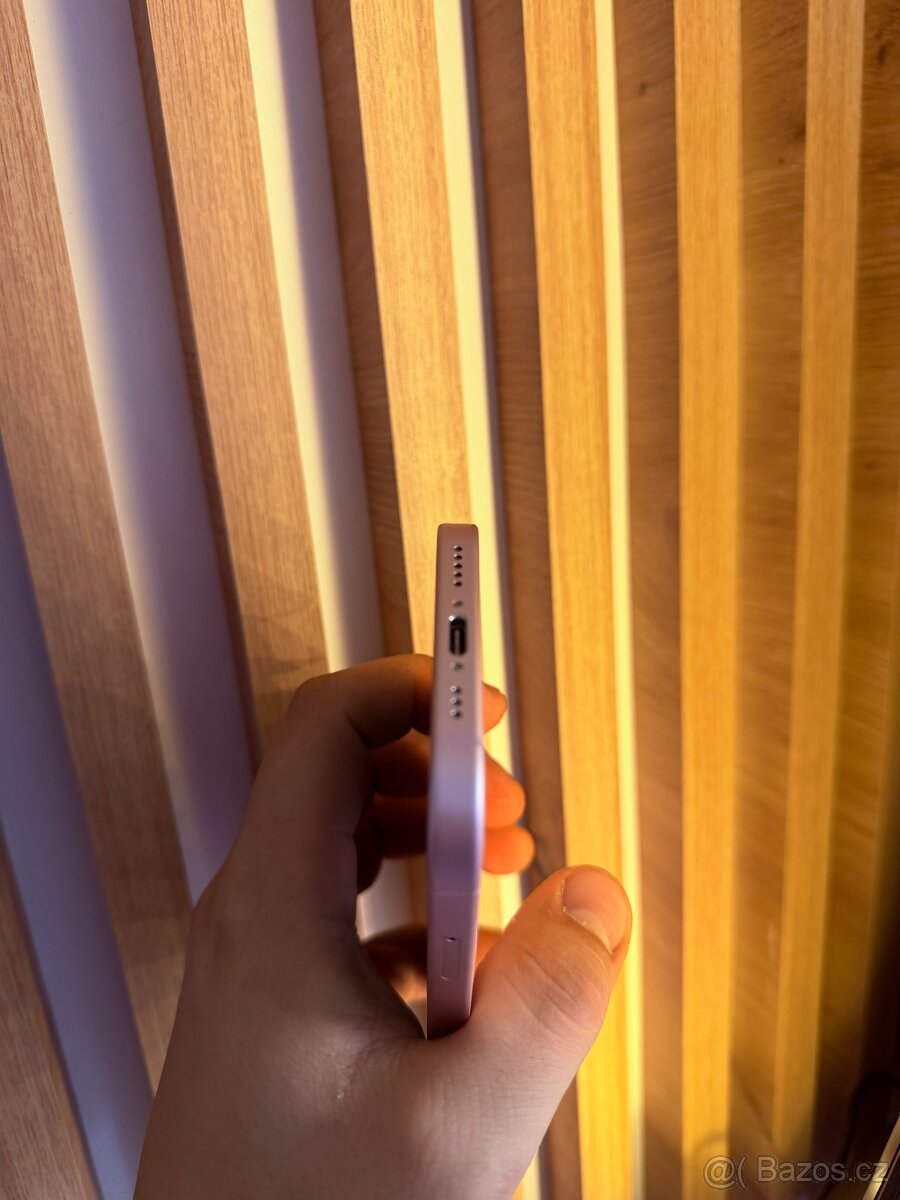IPhone 15 ZÁRUKA - 12