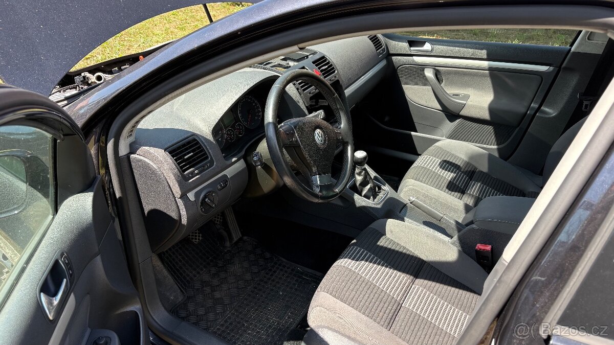 Volkswagen Golf V 1.4 TSI 90kw - 12