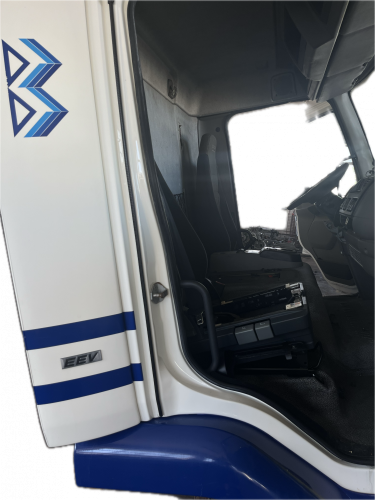 Kabina Daf LF EEV krátká - tel. 775 587 301 - 12