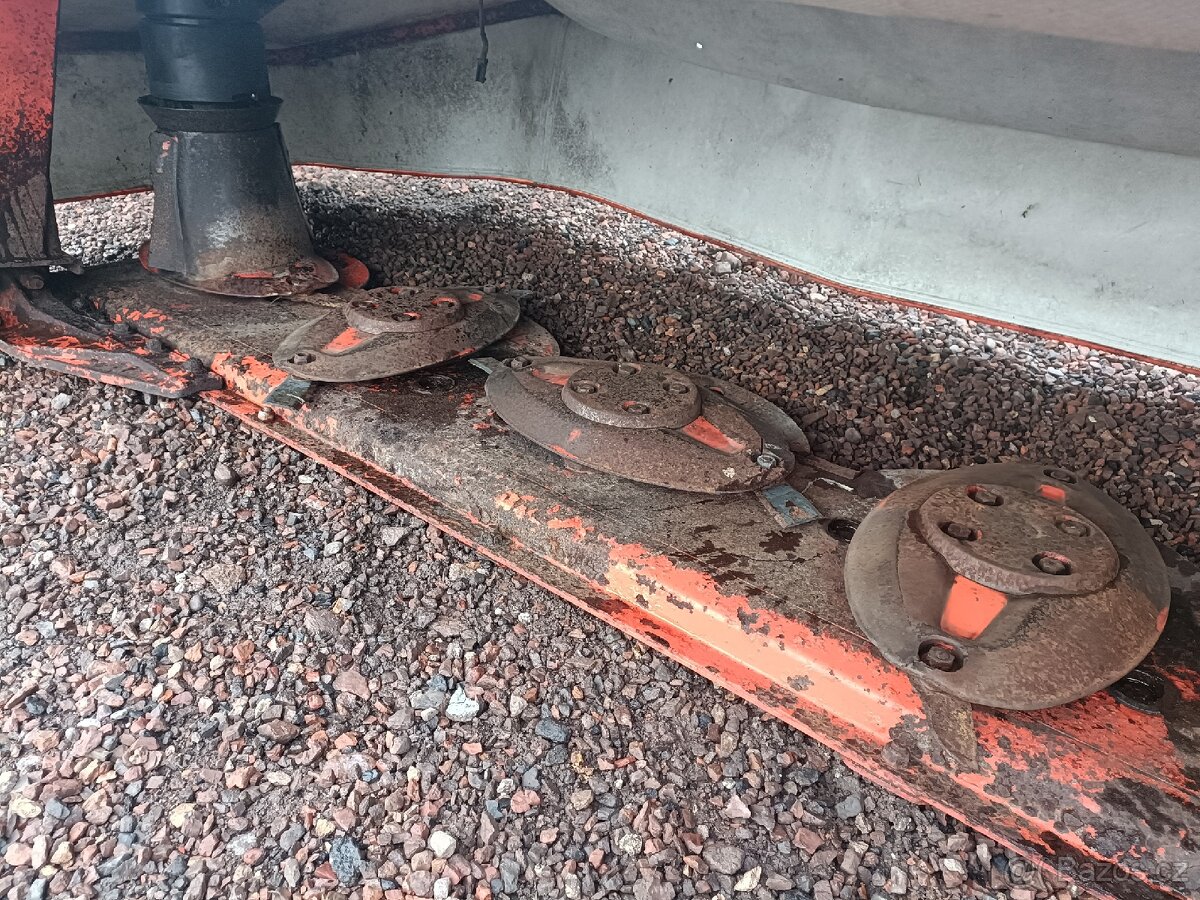 2008 3,5m Disková sekačka KUHN GMD3510 - 12