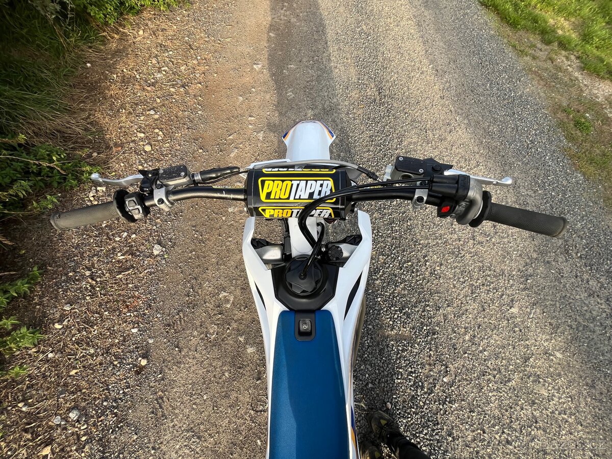 Husqvarna TC 250 Heritage - 12