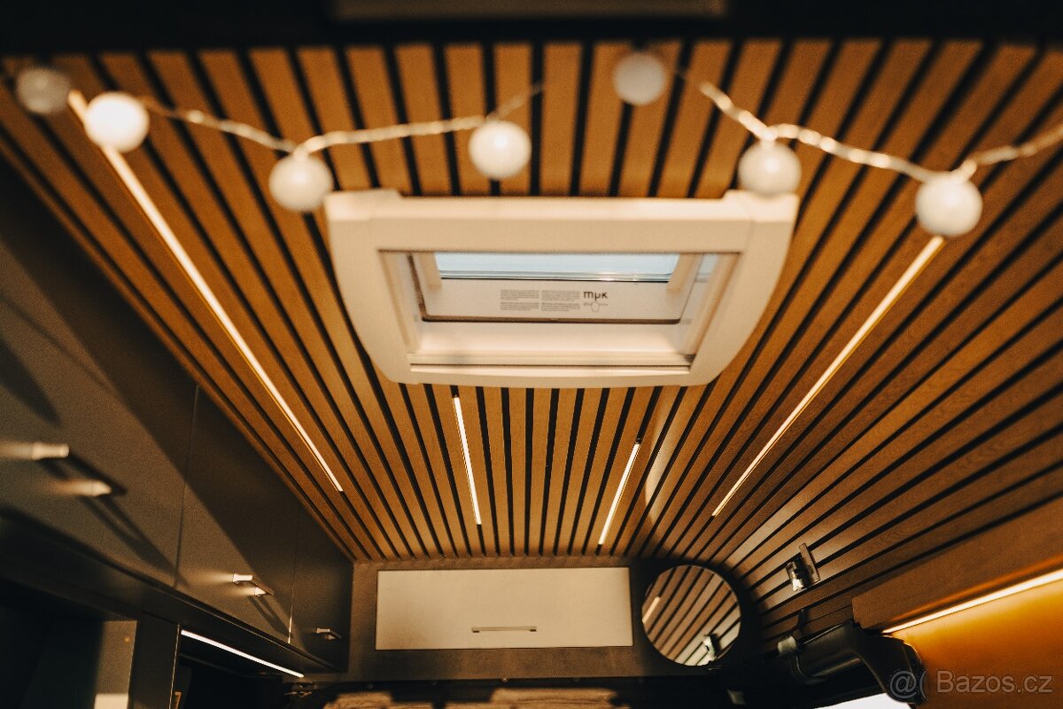 Pronájem obytné dodávky - 12