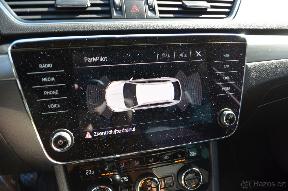 PRODÁM ŠKODA SUPERB COMBI ČR 1.5TSI 2019 99.000KM - 12