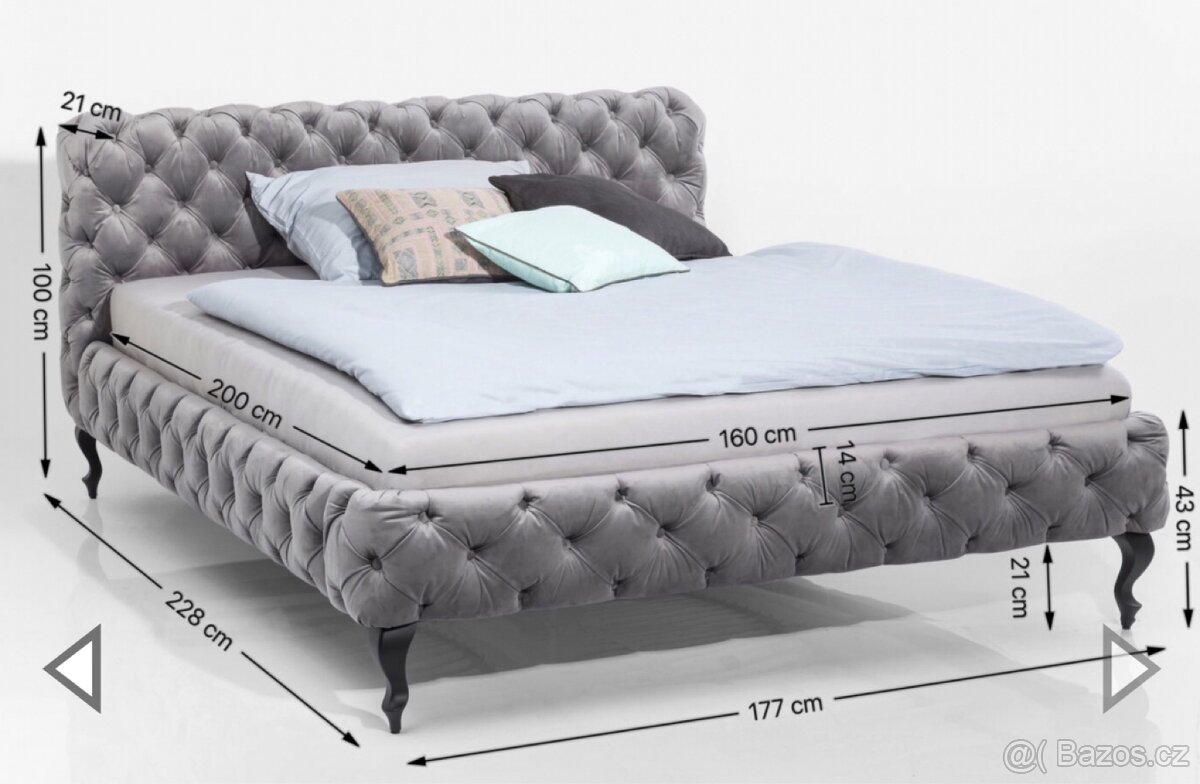 Manželská postel KARE Design - 12