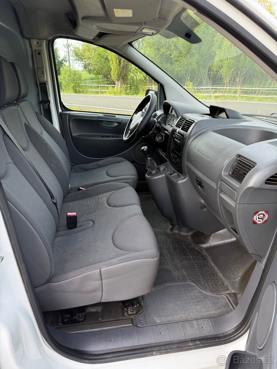 2016 Citroën Jumpy L2H1 klimatizace - 12