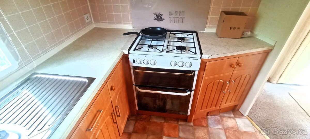 Zařízený mobilheim u Kopřivnice, voda, elektřina, zahrada... - 12