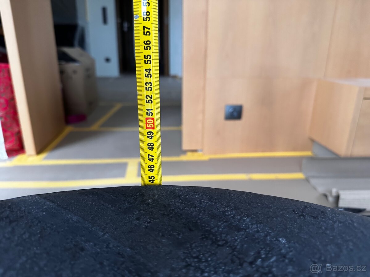 Konferencni stolek sklo, mosaz - 12