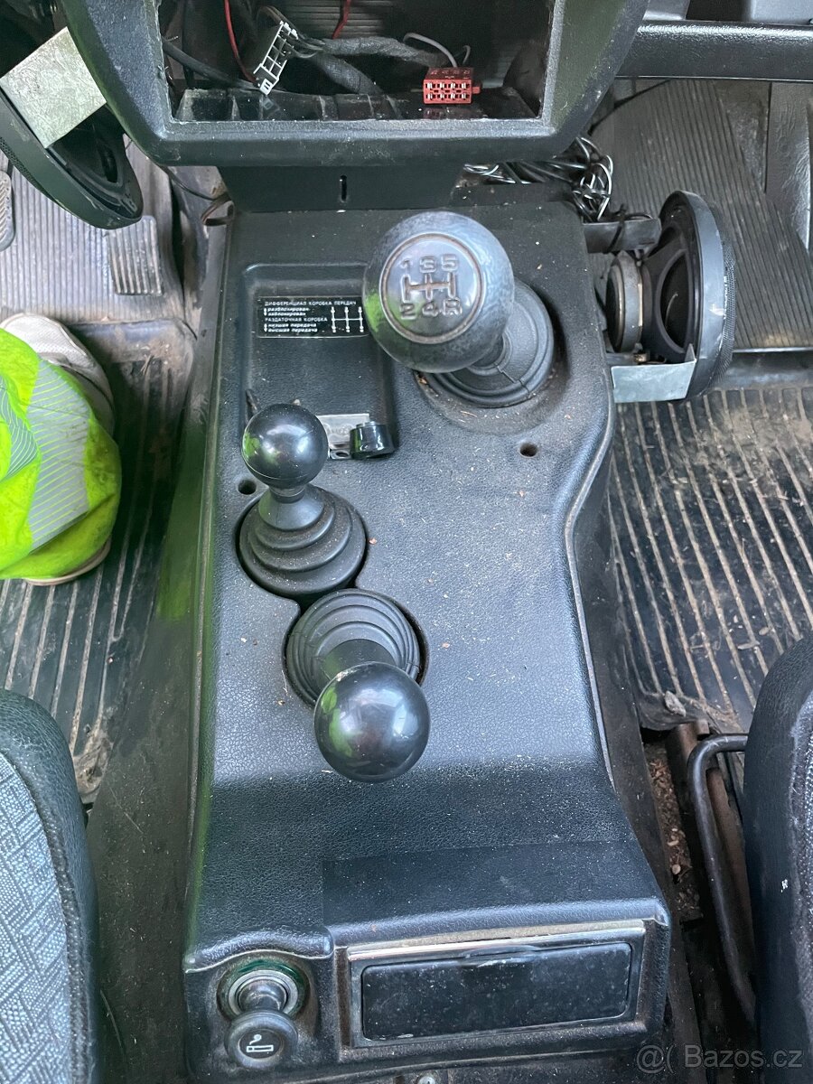 Lada Niva na díly - 12