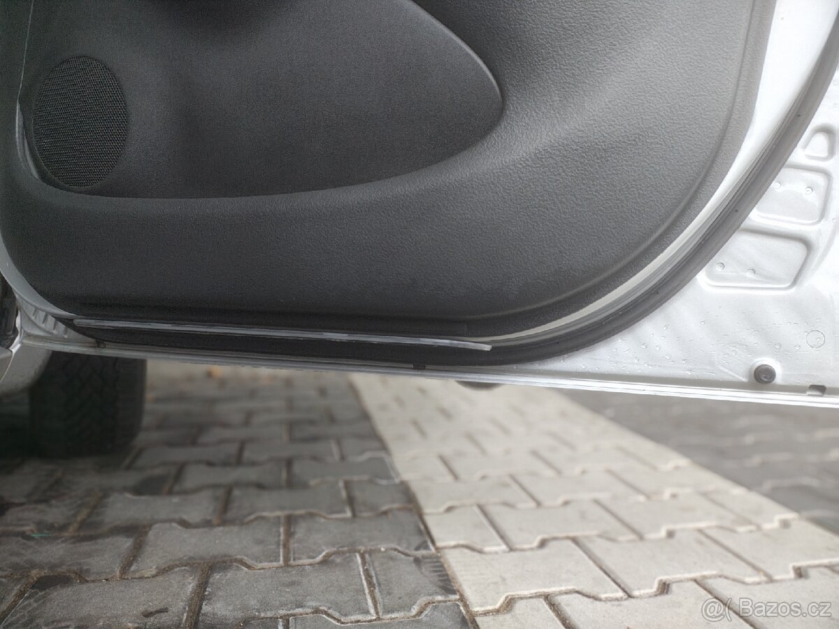 Toyota Yaris 1.3 Automat. - 12