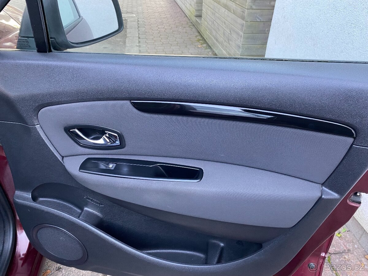 Renault Scénic 1.5 dci Expression- navigace - 12