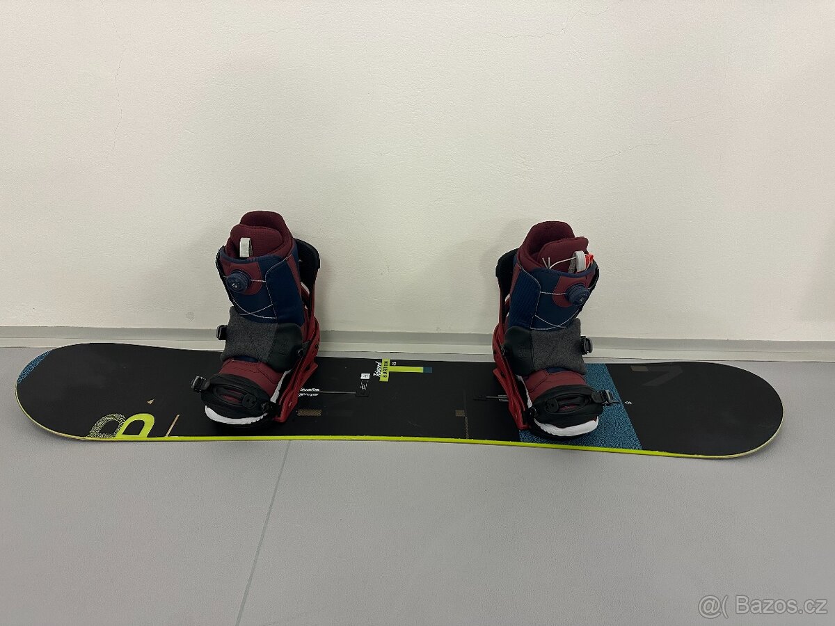 Kompletní snowboardová výbava BURTON prkno,vázání,boty a bag - 12