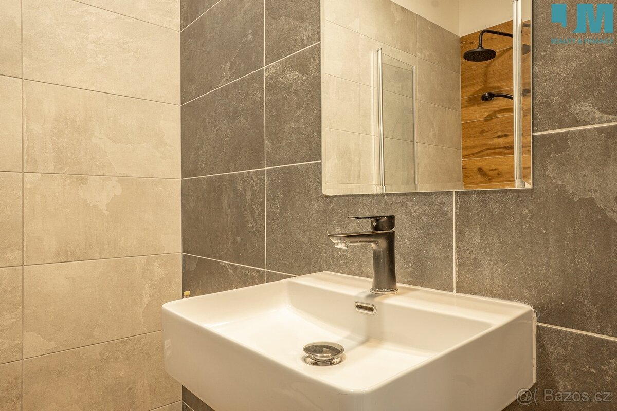 Pronájem byty 2+kk, 50 m² - Třebíč - Vnitřní Město - 12